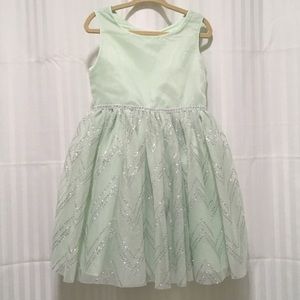 Pastel green dress 4t